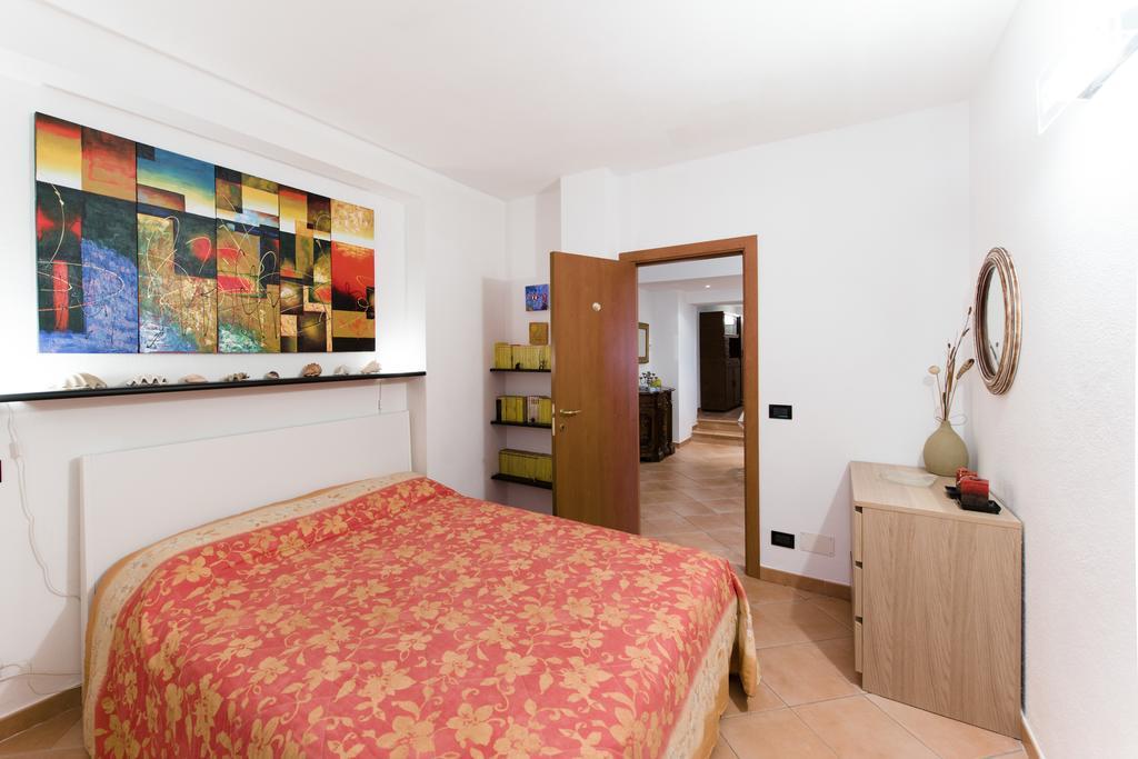 Apartamento Casa Elena Moneglia Habitación foto